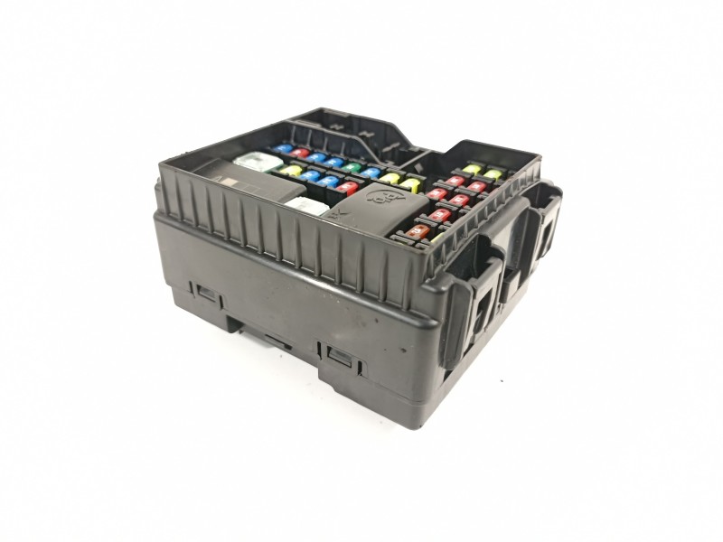 Recambio de caja reles / fusibles para kia sorento hev 2023 1.6 tci-gdi referencia OEM IAM 91959P2200  