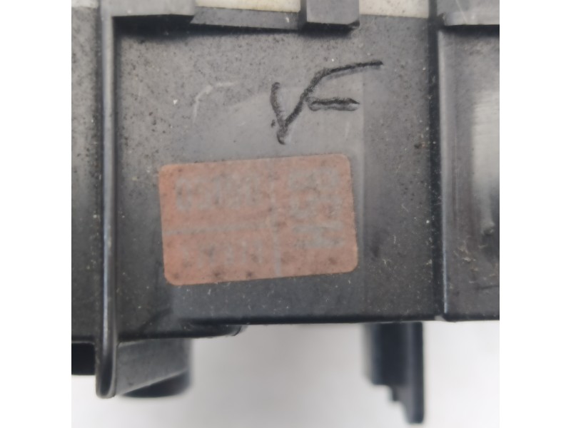 Recambio de mando luces para toyota avensis (t27) advance referencia OEM IAM 0519017F373  