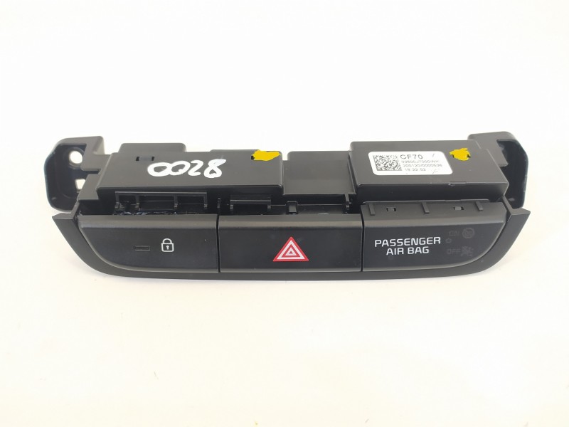 Recambio de warning para kia ceed business referencia OEM IAM 93600J7000WK  