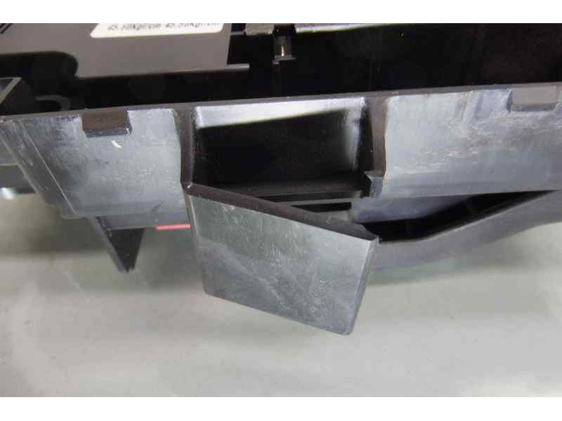 Recambio de caja reles / fusibles para kia magentis ex ii referencia OEM IAM 919502G74010 919502G700 