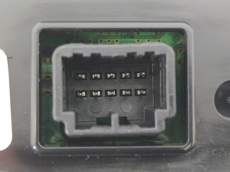 Recambio de pantalla multifuncion para mazda 2 lim. () black tech edition referencia OEM IAM BHR155260  