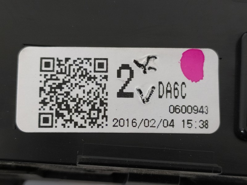 Recambio de pantalla multifuncion para mazda 2 lim. () black tech edition referencia OEM IAM BHR155260  