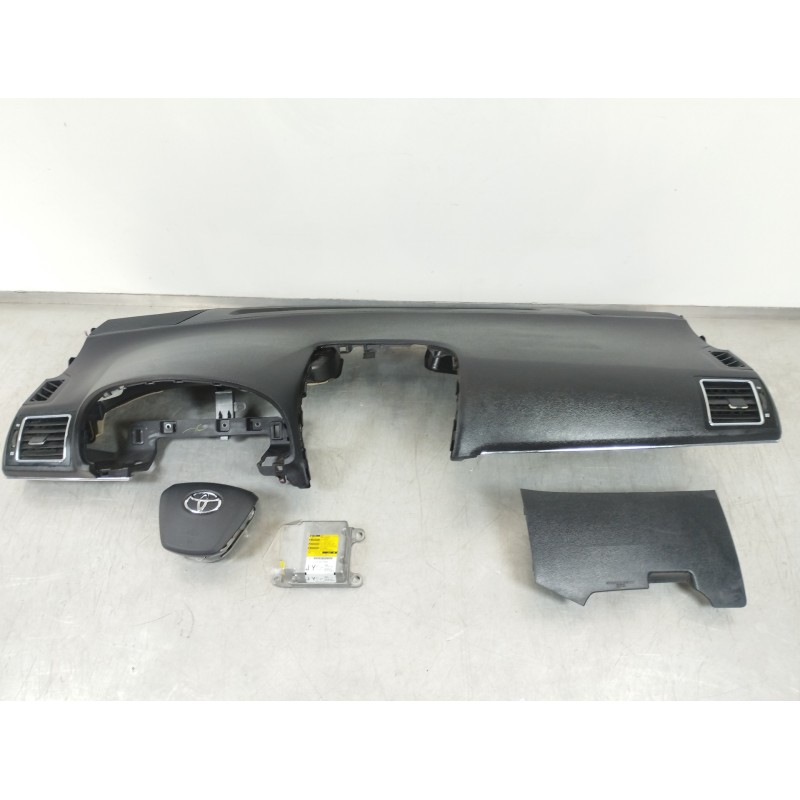 Recambio de kit airbag para toyota avensis (t27) advance referencia OEM IAM 0501105021 Y06470111AEL 8917005230