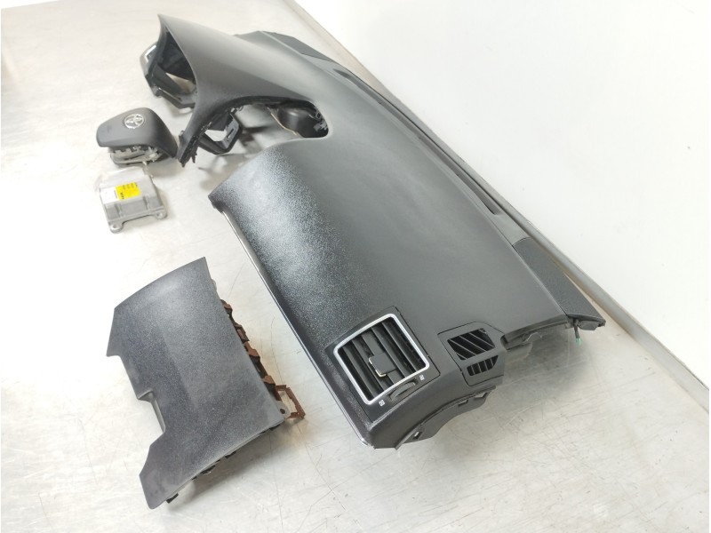 Recambio de kit airbag para toyota avensis (t27) advance referencia OEM IAM 0501105021 Y06470111AEL 8917005230