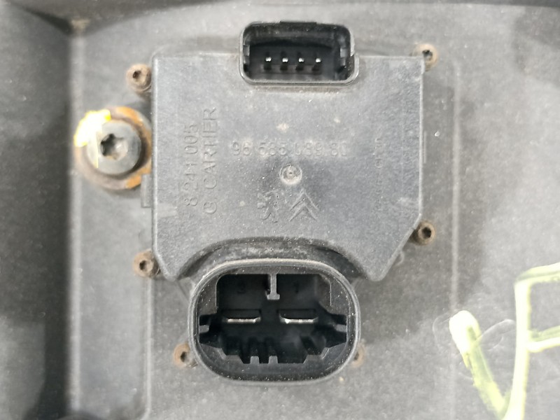 Recambio de panel frontal para peugeot 308 confort referencia OEM IAM 9650316080  