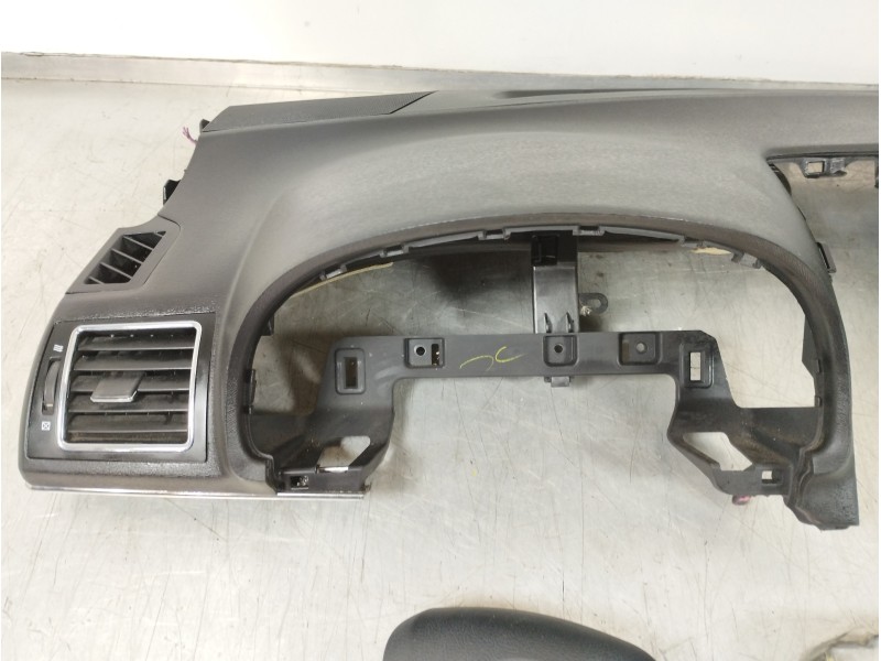 Recambio de kit airbag para toyota avensis (t27) advance referencia OEM IAM 0501105021 Y06470111AEL 8917005230