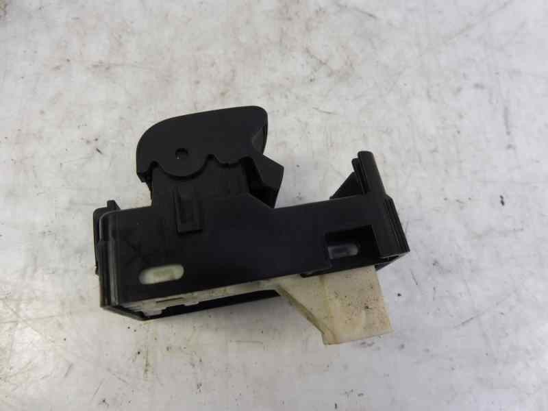 Recambio de mando elevalunas trasero derecho para toyota prius (nhw30) advance referencia OEM IAM 192801  