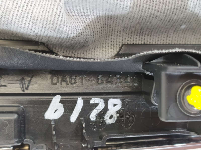 Recambio de pomo palanca cambio para mazda 2 lim. () black tech edition referencia OEM IAM DA6T64341  