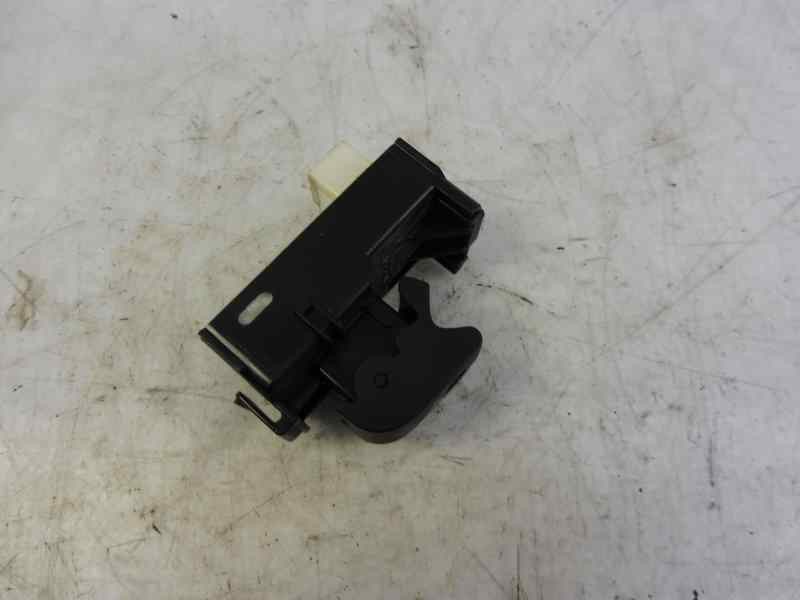 Recambio de mando elevalunas trasero derecho para toyota prius (nhw30) advance referencia OEM IAM 192801  