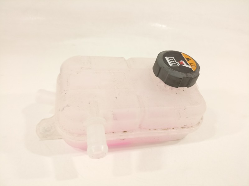 Recambio de deposito expansion para kia sorento hev 2023 1.6 tci-gdi referencia OEM IAM 254R0P4500  