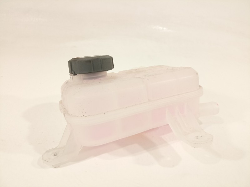 Recambio de deposito expansion para kia sorento hev 2023 1.6 tci-gdi referencia OEM IAM 254R0P4500  