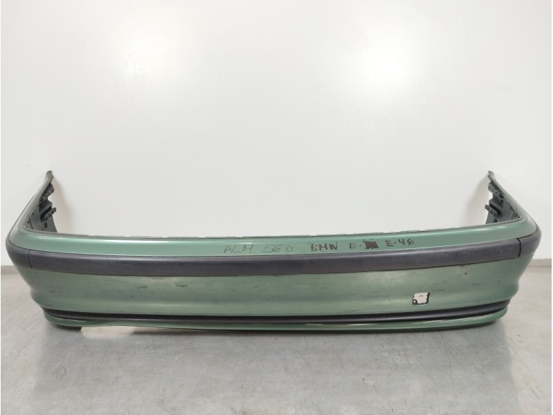 Recambio de paragolpes trasero para bmw serie 3 berlina (e46) 318i referencia OEM IAM 8195309  