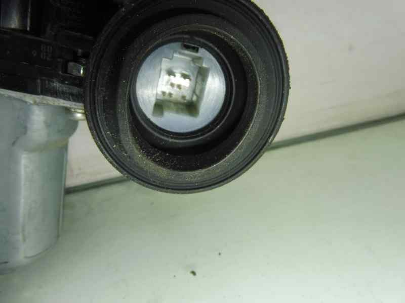 Recambio de elevalunas delantero derecho para toyota prius (nhw30) advance referencia OEM IAM 8571030400  