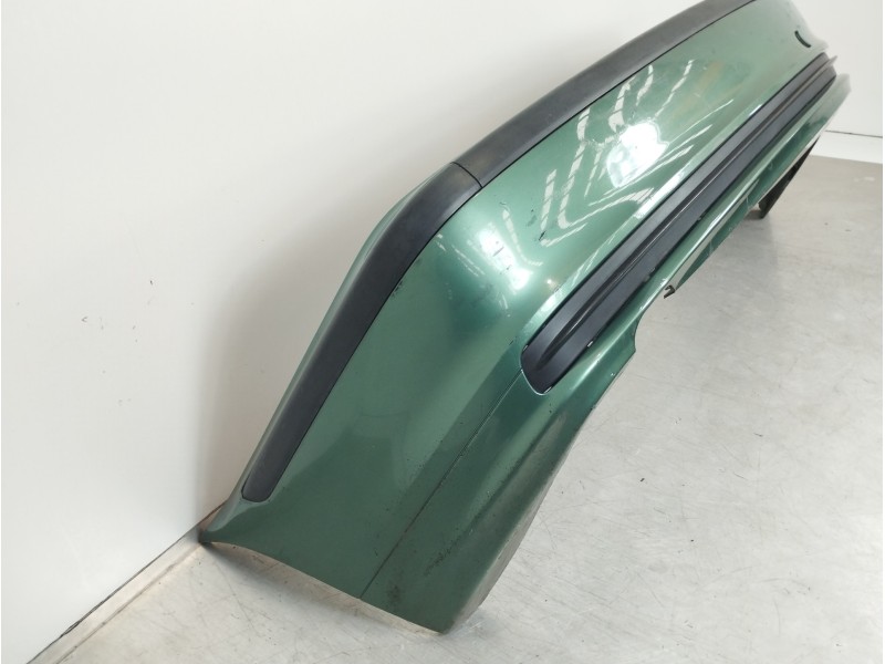 Recambio de paragolpes trasero para bmw serie 3 berlina (e46) 318i referencia OEM IAM 8195309  