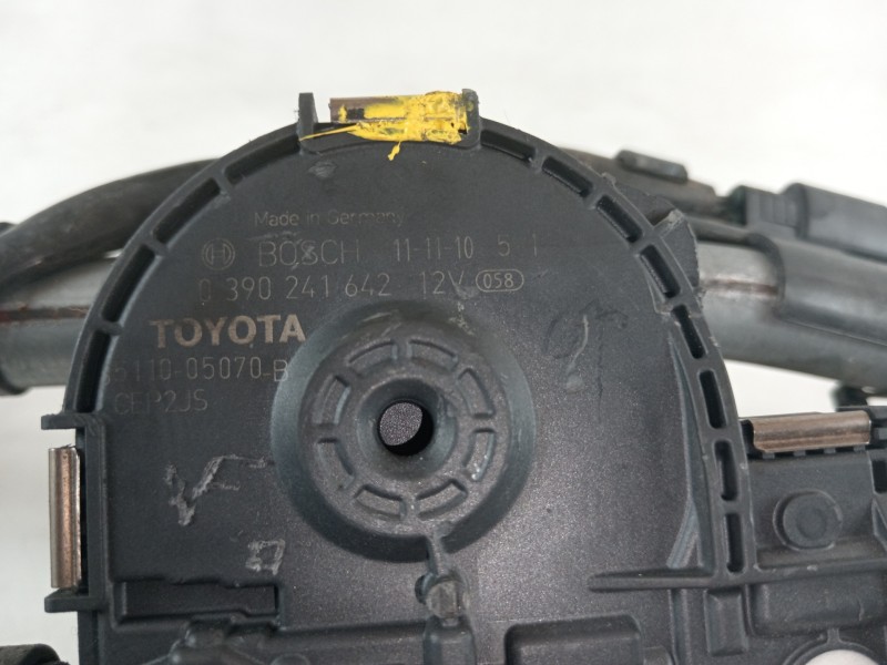 Recambio de motor limpia delantero para toyota avensis (t27) advance referencia OEM IAM 8511005070B 8501005080G 0390241642