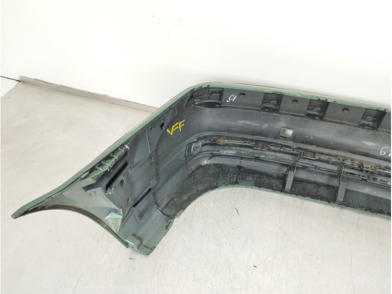 Recambio de paragolpes trasero para bmw serie 3 berlina (e46) 318i referencia OEM IAM 8195309  
