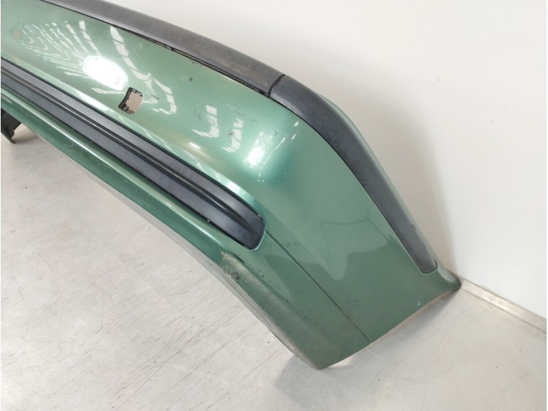 Recambio de paragolpes trasero para bmw serie 3 berlina (e46) 318i referencia OEM IAM 8195309  
