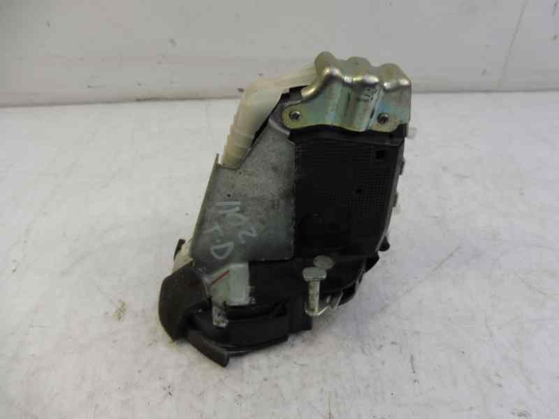 Recambio de cerradura puerta trasera derecha para toyota prius (nhw30) advance referencia OEM IAM   