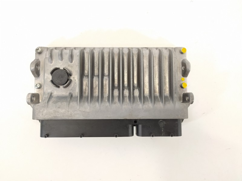 Recambio de centralita motor uce para toyota auris hybrid active referencia OEM IAM 896610Z750 2755003470 