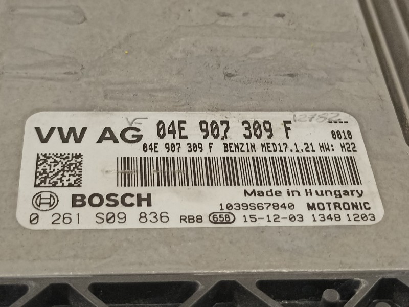 Recambio de centralita motor uce para volkswagen golf vii lim. gte referencia OEM IAM 04E907309F 0261S09836 