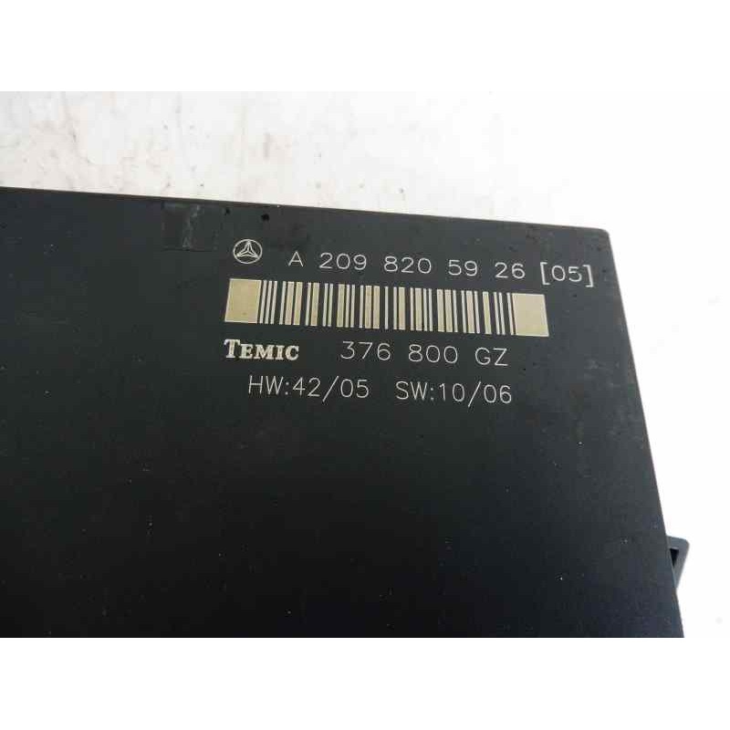 Recambio de caja reles / fusibles para mercedes-benz clase clk (w209) coupe 320 (209.365) referencia OEM IAM A2098205926 376800G