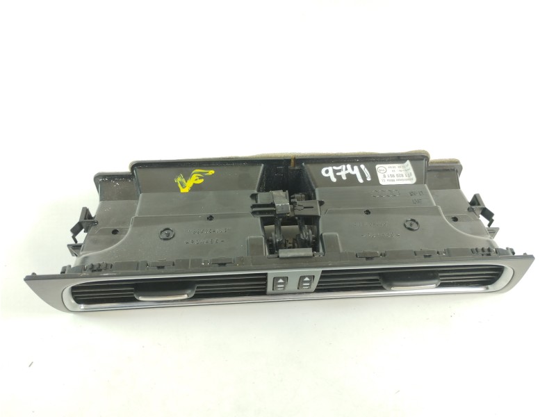 Recambio de rejilla aireadora para audi a5 cabriolet (8f7) 3.0 tdi quattro referencia OEM IAM 8T1820951B  