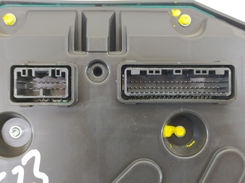 Recambio de cuadro instrumentos para toyota auris hybrid active referencia OEM IAM 838000ZW30  