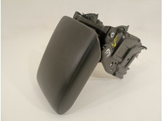 Recambio de apoyabrazos central para audi a5 cabriolet (8f7) 3.0 tdi quattro referencia OEM IAM 8K0864283  