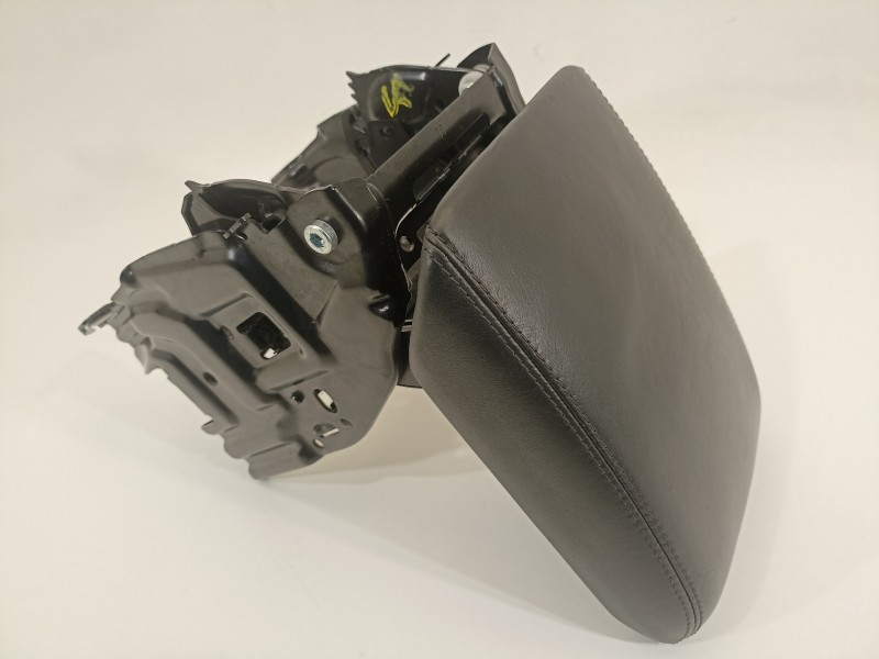 Recambio de apoyabrazos central para audi a5 cabriolet (8f7) 3.0 tdi quattro referencia OEM IAM 8K0864283  