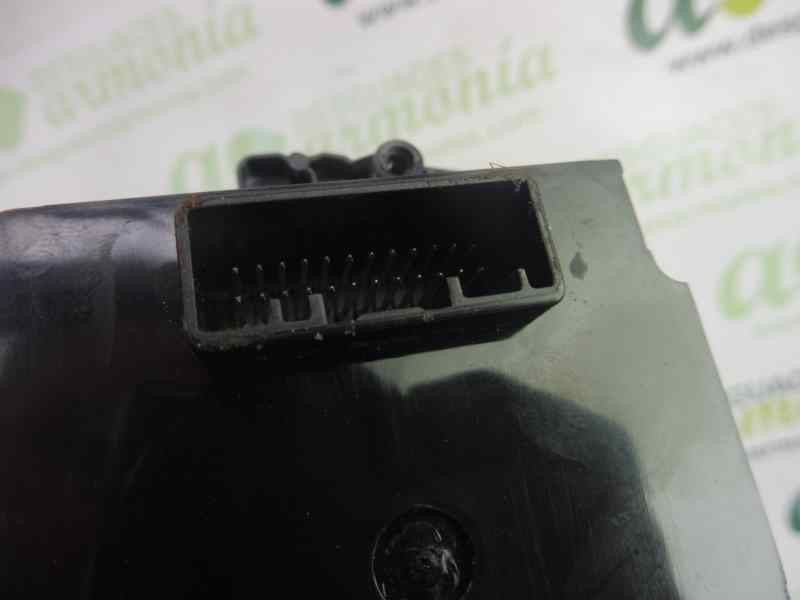 Recambio de mando climatizador para renault megane iii berlina 5 p business referencia OEM IAM 275103596R  