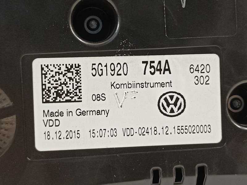 Recambio de cuadro instrumentos para volkswagen golf vii lim. gte referencia OEM IAM 5G1920754A  