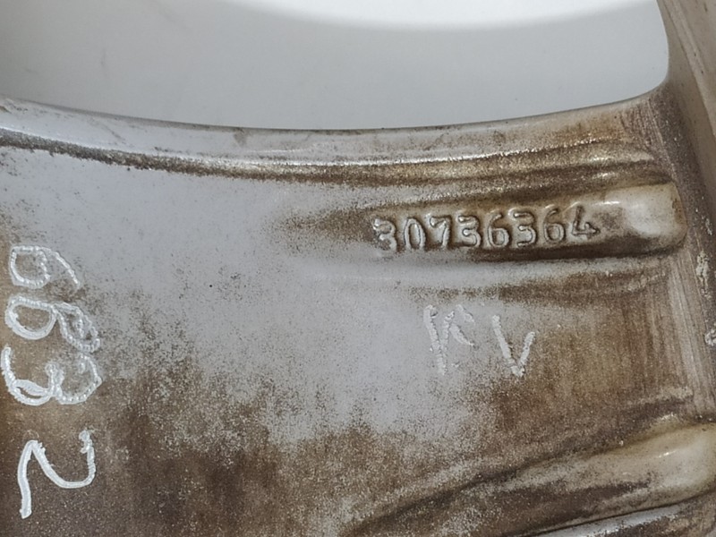 Recambio de llanta para volvo s60 berlina 2.4 (125kw) referencia OEM IAM 30736364  