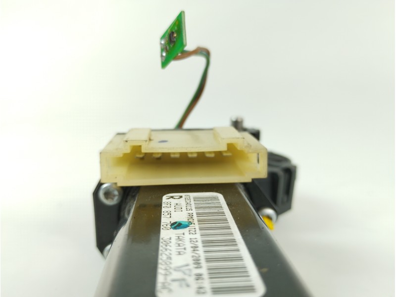 Recambio de cinturon seguridad delantero derecho para audi a5 cabriolet (8f7) 3.0 tdi quattro referencia OEM IAM 8F0857760  