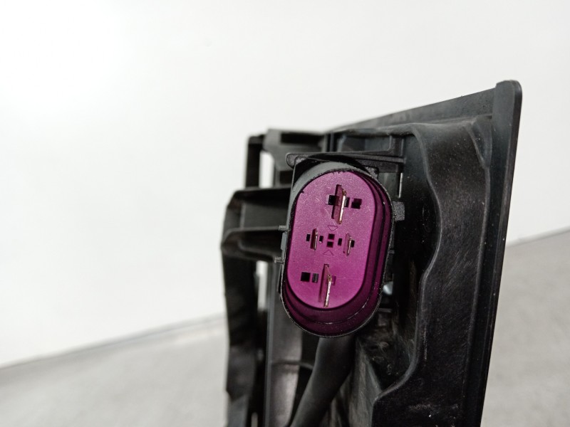 Recambio de electroventilador para volkswagen golf vii lim. gte referencia OEM IAM 5Q0121203DG  