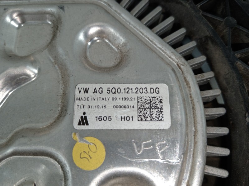 Recambio de electroventilador para volkswagen golf vii lim. gte referencia OEM IAM 5Q0121203DG  