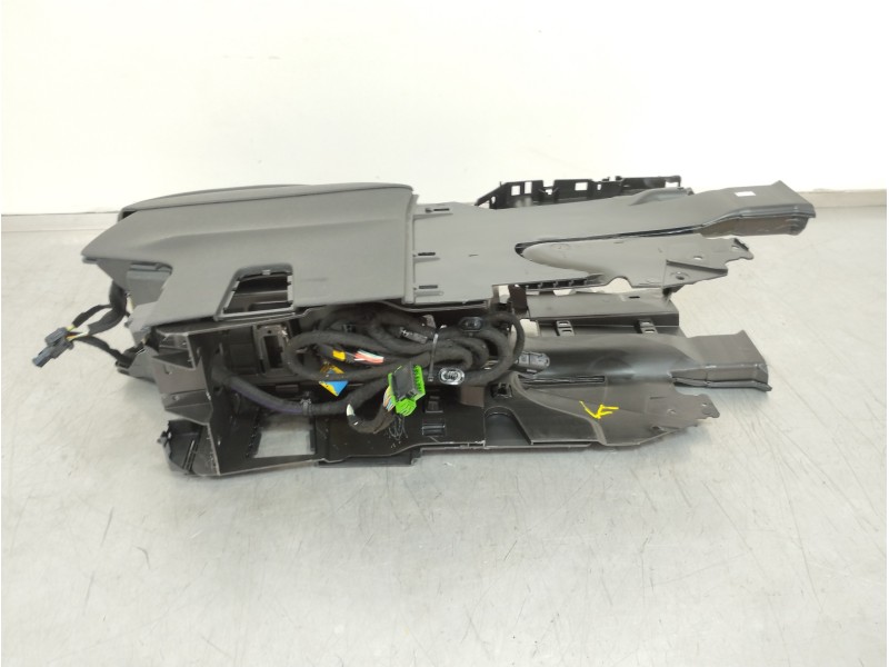 Recambio de apoyabrazos central para citroën ds5 style referencia OEM IAM   