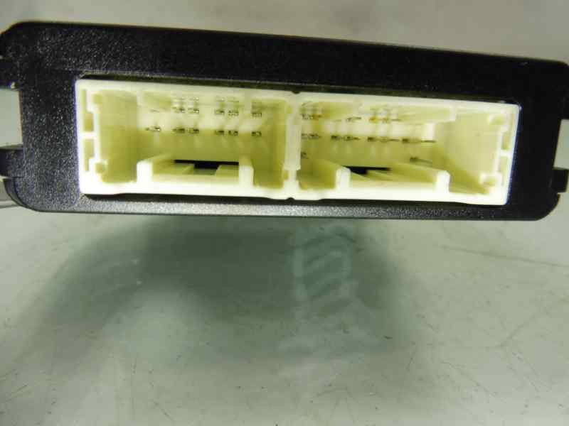 Recambio de modulo electronico para toyota yaris ts referencia OEM IAM 896900D050 MB1028500830 