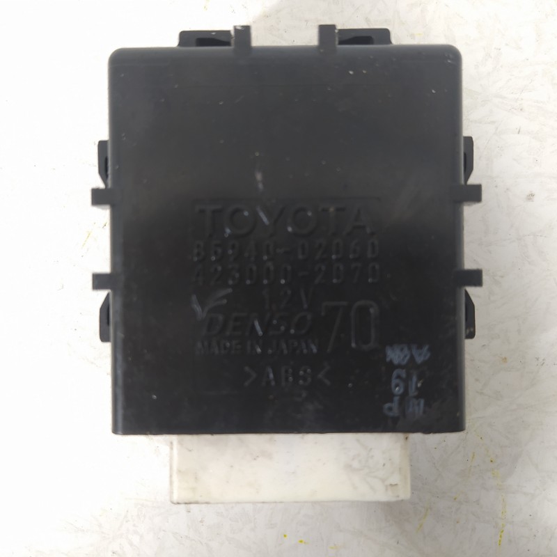 Recambio de modulo electronico para toyota auris hybrid active referencia OEM IAM 8594002060  