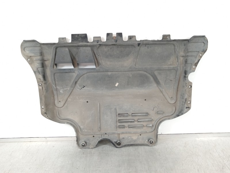 Recambio de cubrecarter para volkswagen golf vii lim. gte referencia OEM IAM 3Q0825236  