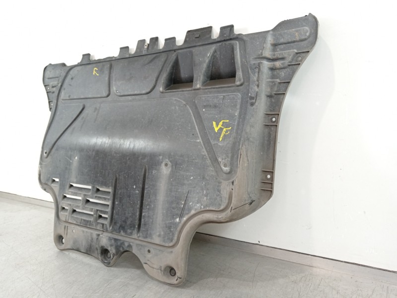 Recambio de cubrecarter para volkswagen golf vii lim. gte referencia OEM IAM 3Q0825236  