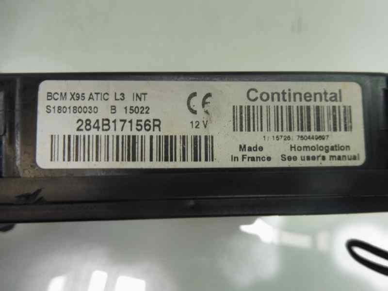 Recambio de caja reles / fusibles para renault megane iii berlina 5 p business referencia OEM IAM 284B17156R BCMX95 