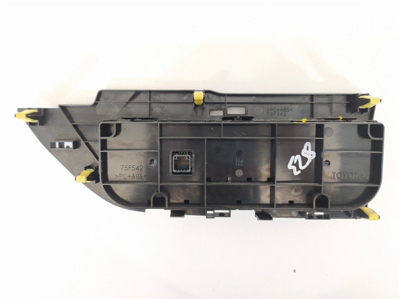 Recambio de mando climatizador para toyota auris hybrid active referencia OEM IAM 5590002460  