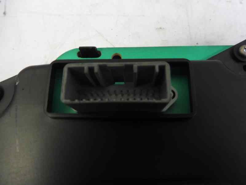 Recambio de cuadro instrumentos para dacia sandero stepway referencia OEM IAM 248108043R P248108043R 