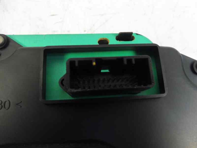 Recambio de cuadro instrumentos para dacia sandero stepway referencia OEM IAM 248108043R P248108043R 