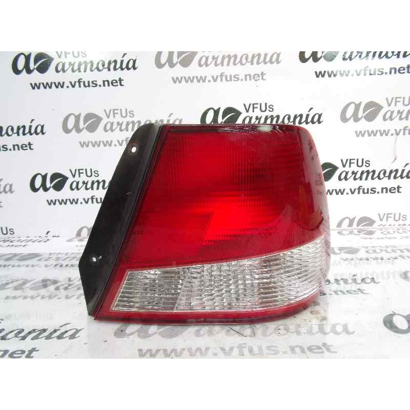 Recambio de piloto trasero derecho para hyundai accent (lc) crdi gl referencia OEM IAM 9240225220  