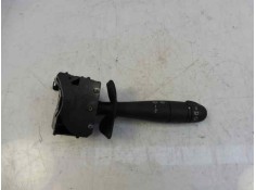 Recambio de mando limpia para dacia sandero stepway referencia OEM IAM 8200792586  