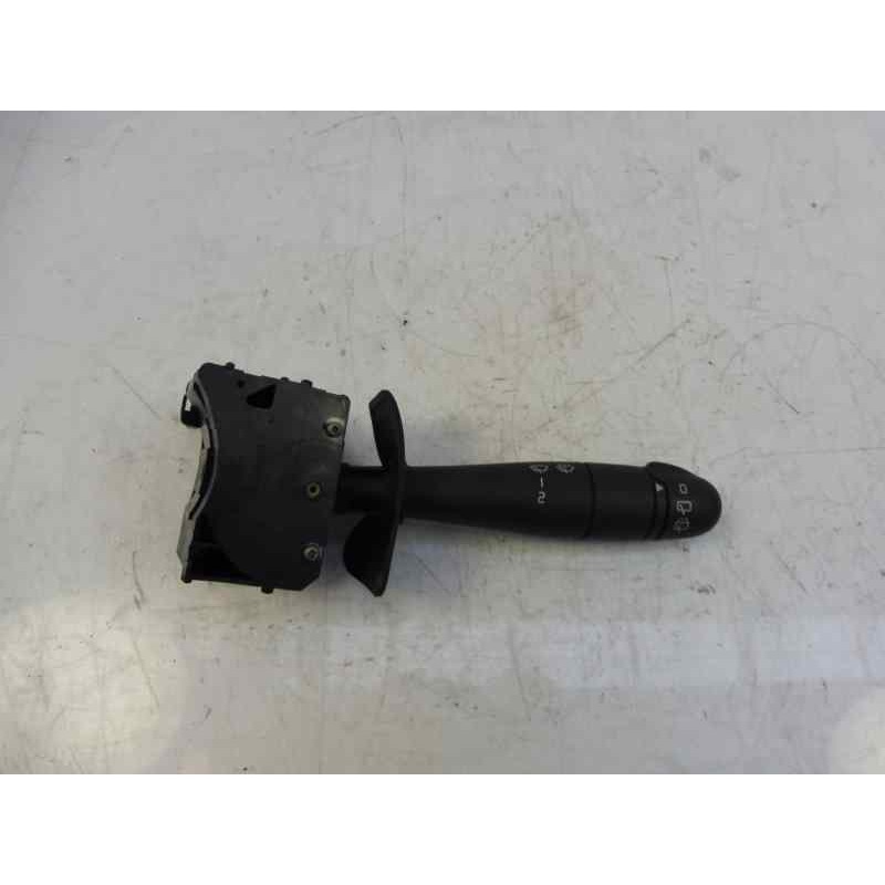 Recambio de mando limpia para dacia sandero stepway referencia OEM IAM 8200792586  