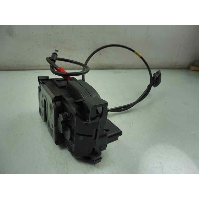 Recambio de cerradura puerta delantera derecha para renault kangoo profesional referencia OEM IAM 9200497604D  