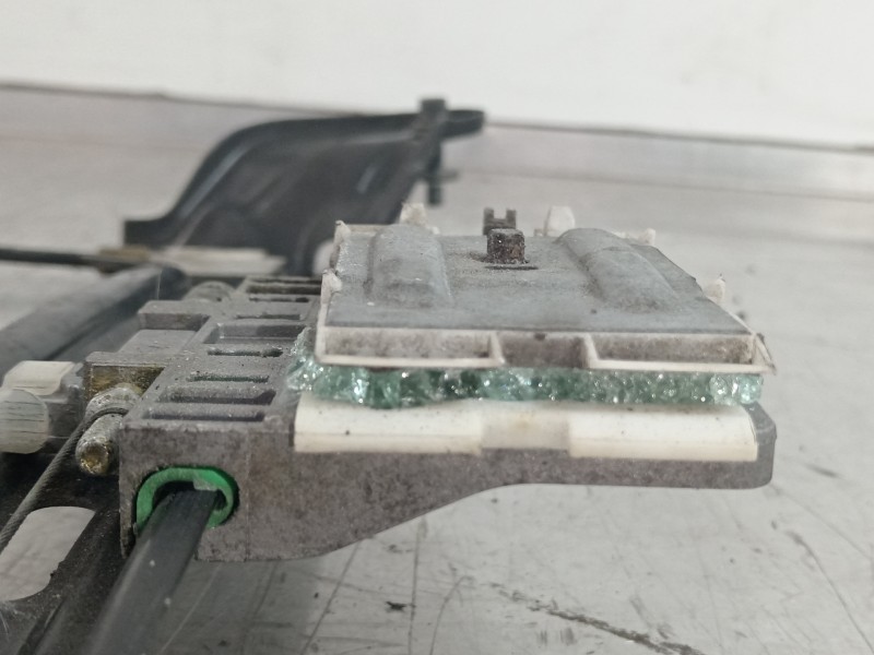 Recambio de elevalunas delantero derecho para audi a5 cabriolet (8f7) 3.0 tdi quattro referencia OEM IAM 8T0959802B  