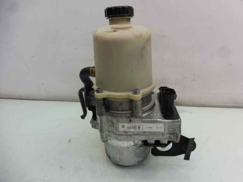 Recambio de bomba direccion para dacia sandero stepway referencia OEM IAM 491105358R  